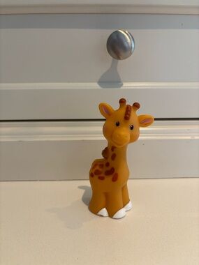 Little People Giraffe